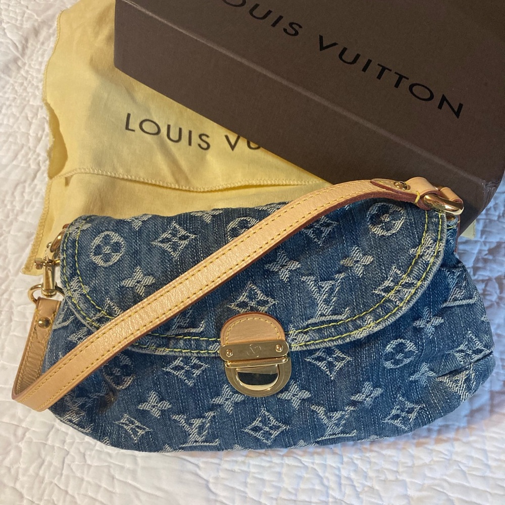 Louis Vuitton Blue Denim Shoulder Bag